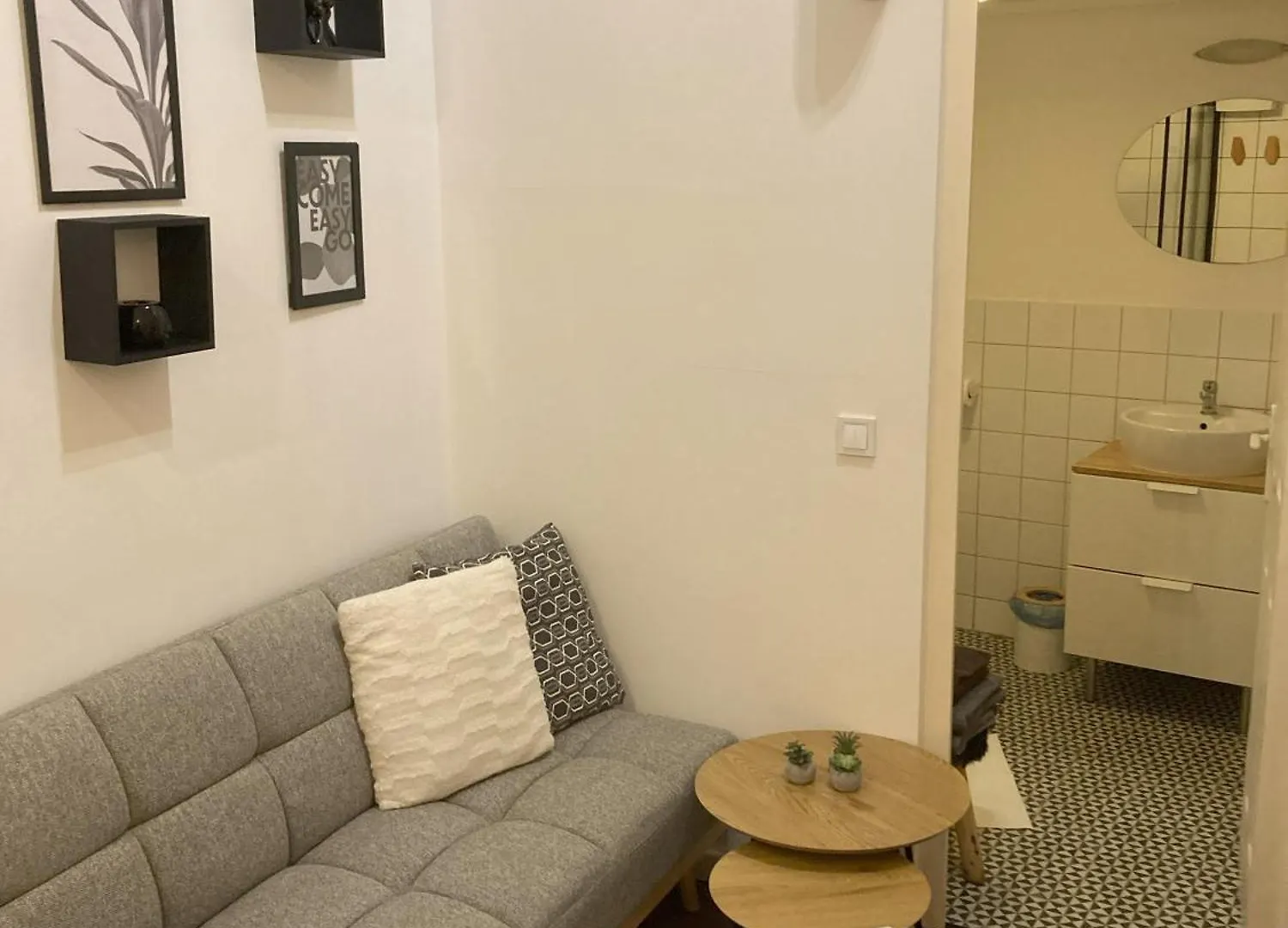 The Rabbit Hole Apartment Budapest
